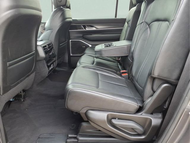 Used 2023 Jeep Wagoneer Series II image 22