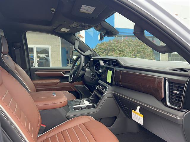 New 2026 GMC Sierra 2500 Denali Ultimate AWD/4WD image 13