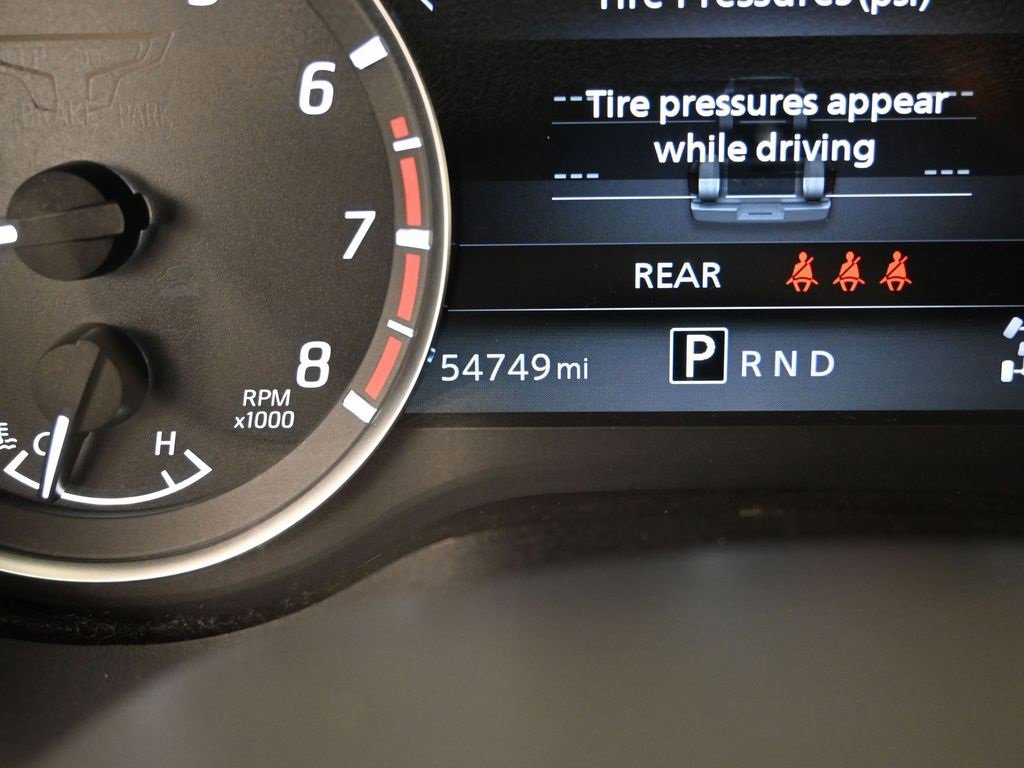 Used 2023 Nissan Titan SV image 20