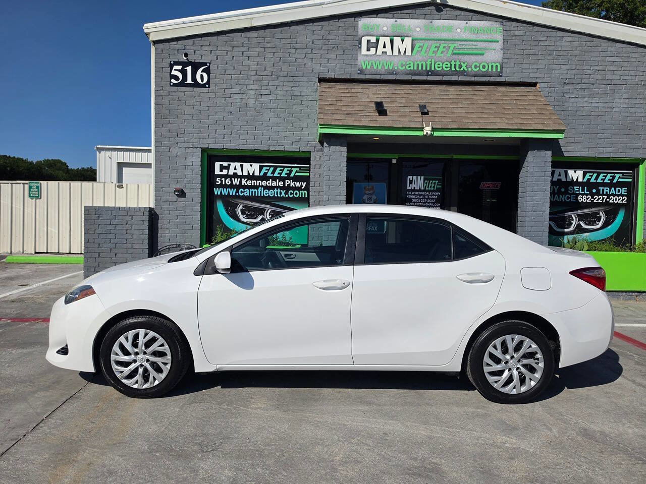 Used 2017 Toyota Corolla LE FWD image 17