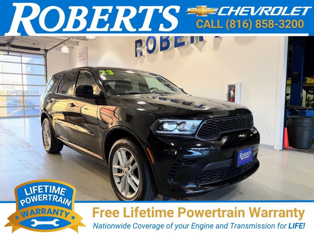 Used 2023 Dodge Durango GT image 1