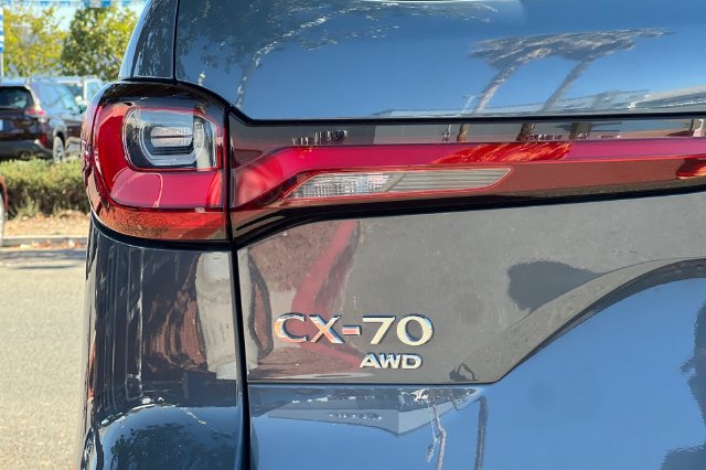 Used 2025 MAZDA CX-70 Plug-In Hybrid w/ Premium Pkg AWD/4WD image 33