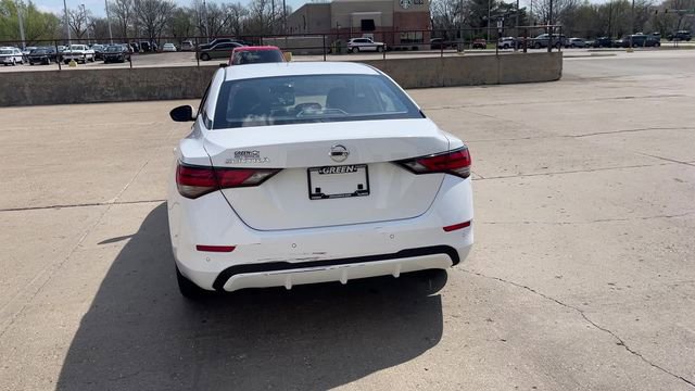 Used 2022 Nissan Sentra S image 7