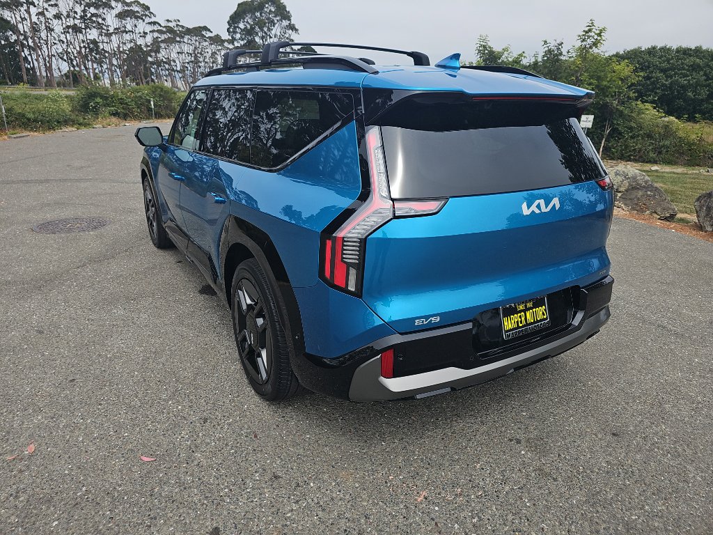 New 2026 Kia EV9 GT-Line image 3