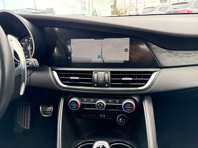 Used 2022 Alfa Romeo Giulia Sprint image 27