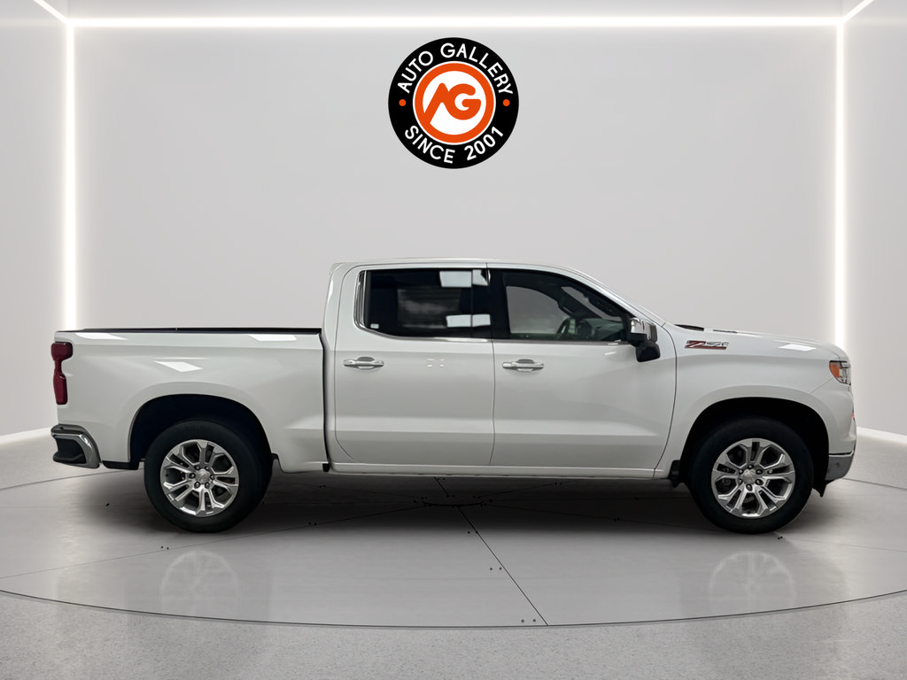 Used 2025 Chevrolet Silverado 1500 LTZ AWD/4WD image 2