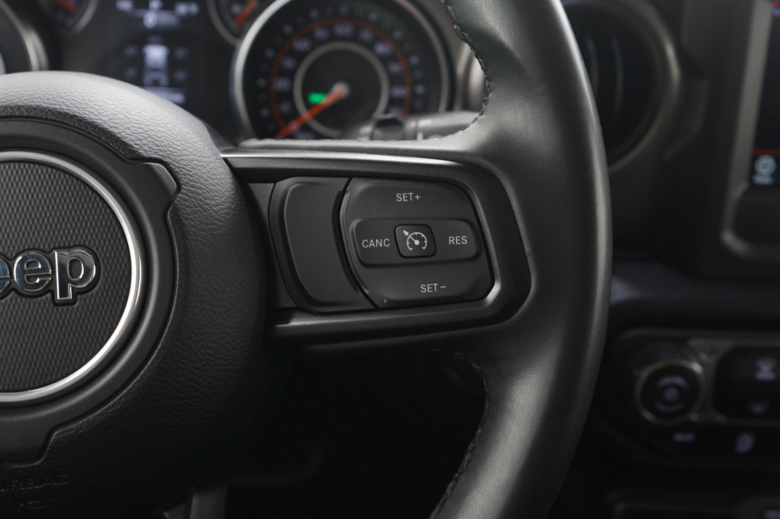 Used 2022 Jeep Wrangler Sport S image 25