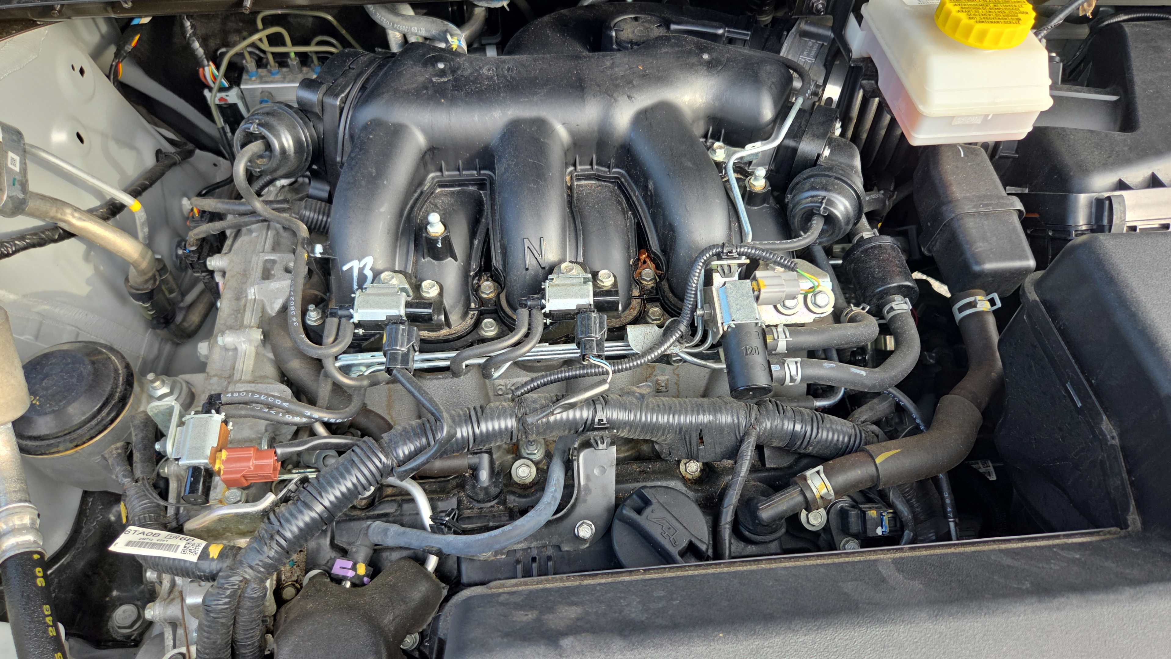 Used 2025 Nissan Pathfinder SV FWD image 18