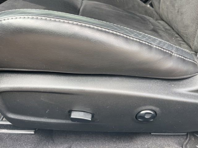 Used 2020 Dodge Challenger GT w/ Plus Package image 11