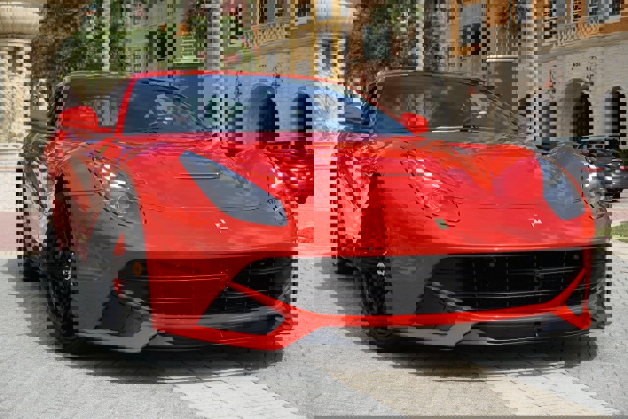 Used 2016 Ferrari F12 Berlinetta image 42