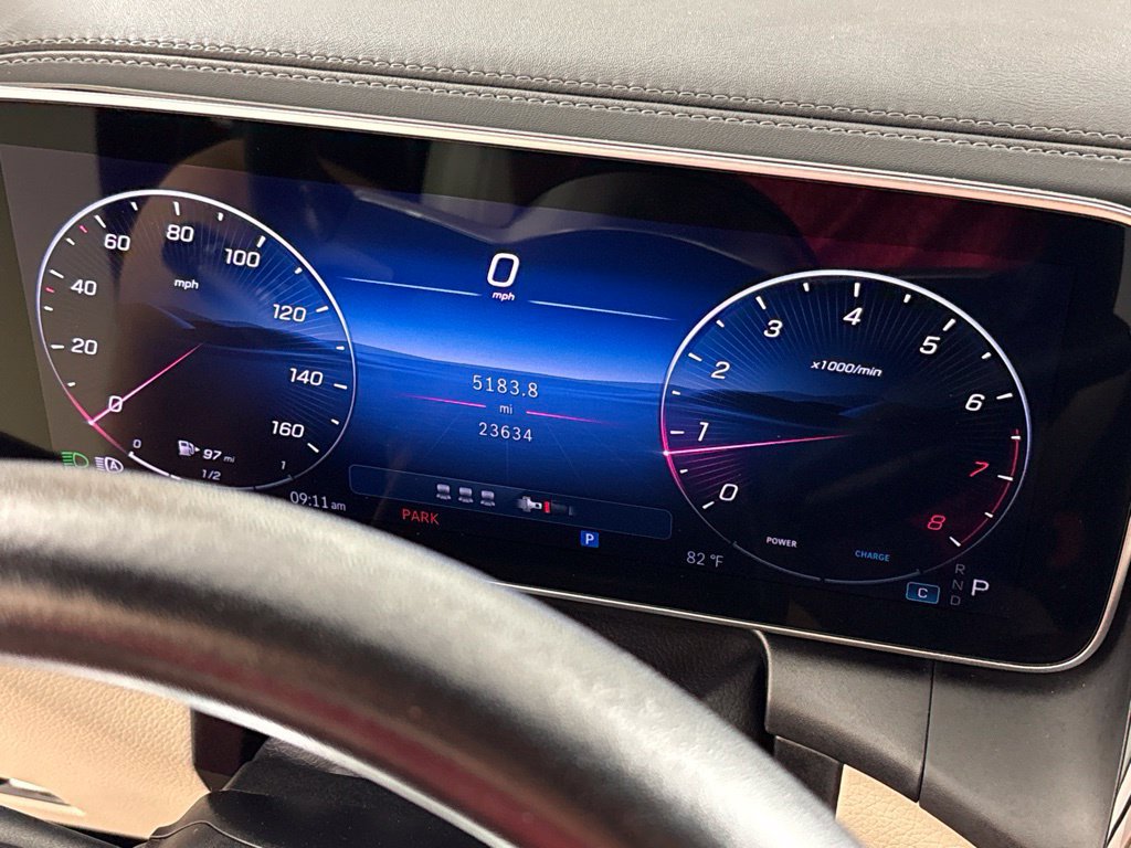Used 2025 Mercedes-Benz GLC 300 image 32