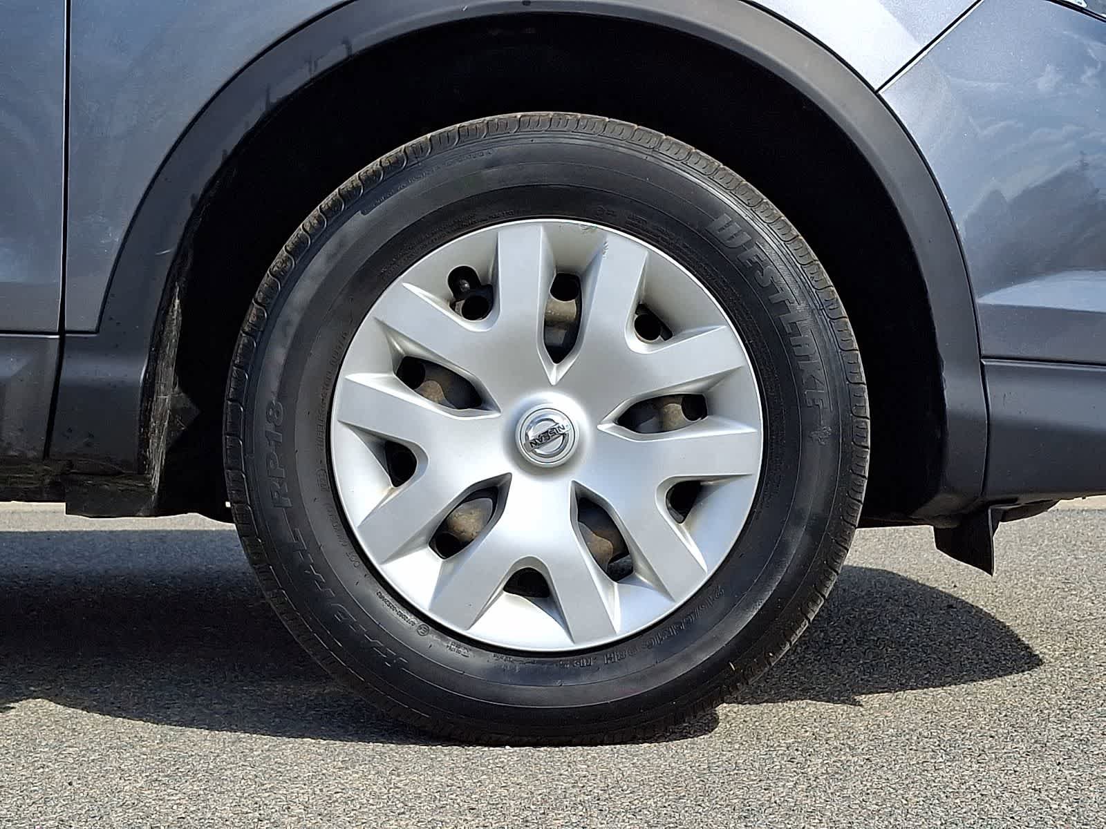 Used 2019 Nissan Rogue Sport S AWD/4WD image 9