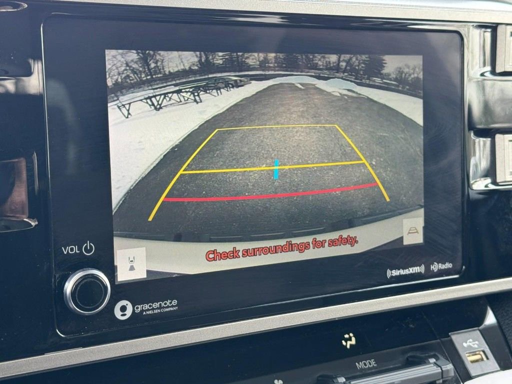 Used 2022 Toyota Tundra SR5 w/ SR5 Convenience Package image 21