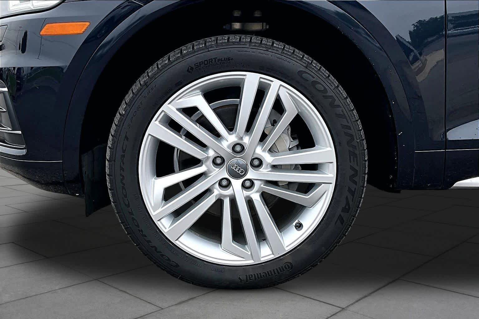 Used 2018 Audi Q5 2.0T Premium Plus w/ Premium Plus Package AWD/4WD image 11