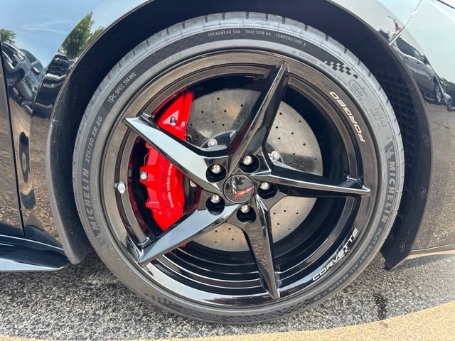 Used 2026 Chevrolet Corvette E-Ray w/ Stealth Interior Trim Package AWD/4WD image 28