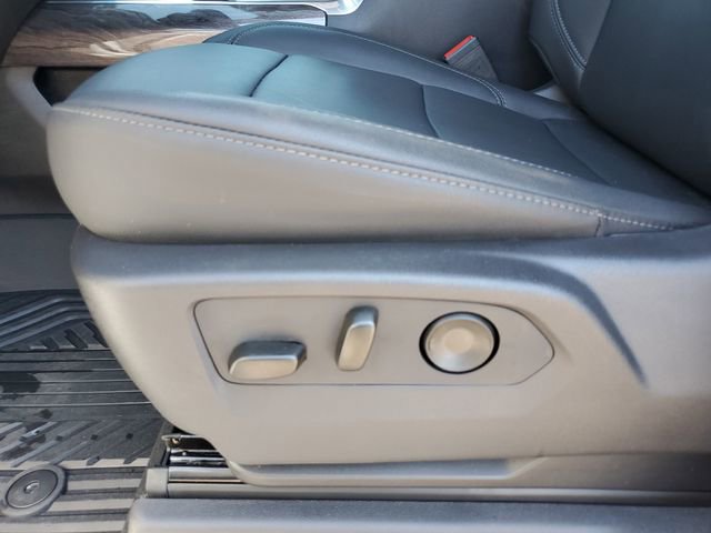 Used 2026 Chevrolet Silverado 1500 LTZ w/ LTZ Premium Package image 17