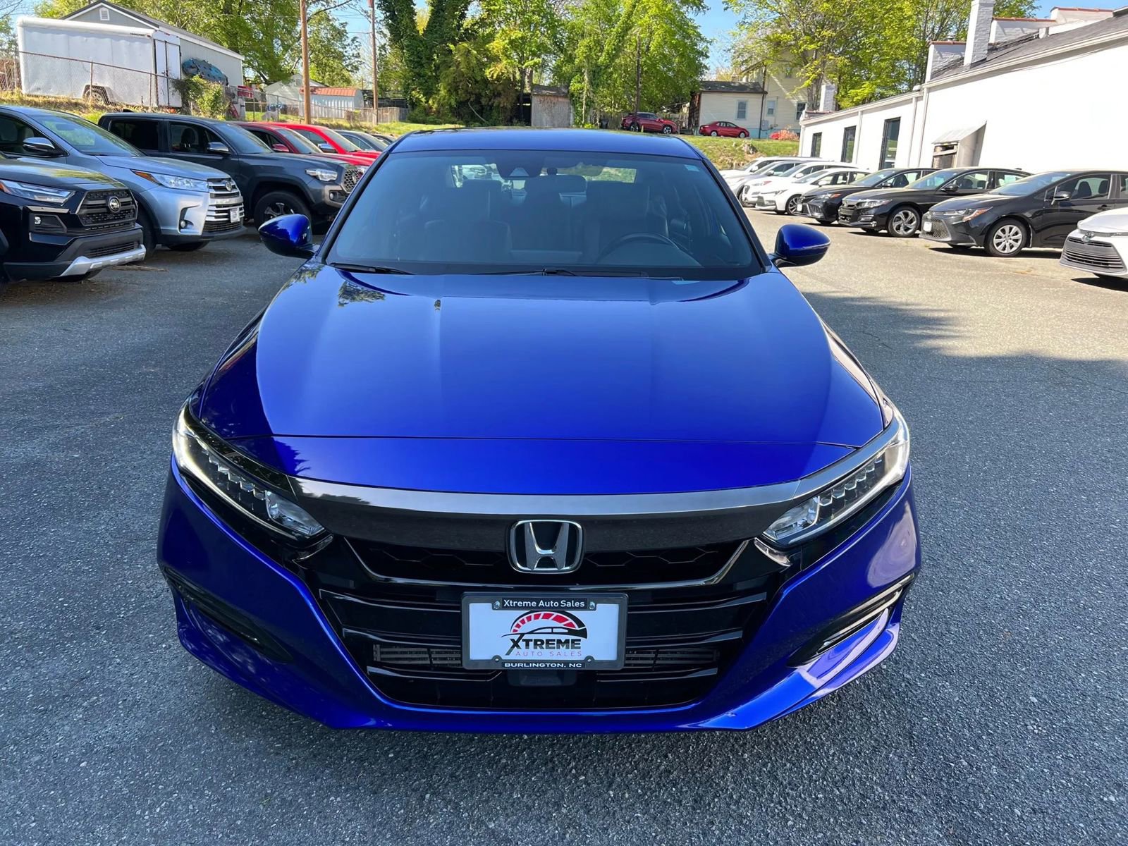 Used 2020 Honda Accord Sport image 2