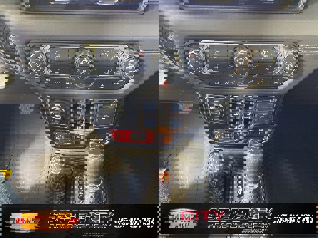 New 2026 Jeep Gladiator Mojave image 23