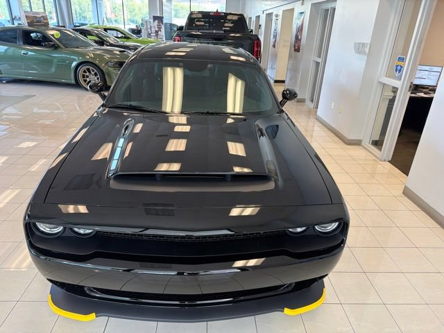 Used 2023 Dodge Challenger SRT Hellcat Redeye RWD image 2