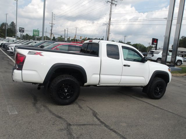 Used 2021 Toyota Tacoma SR w/ SX Package AWD/4WD image 8
