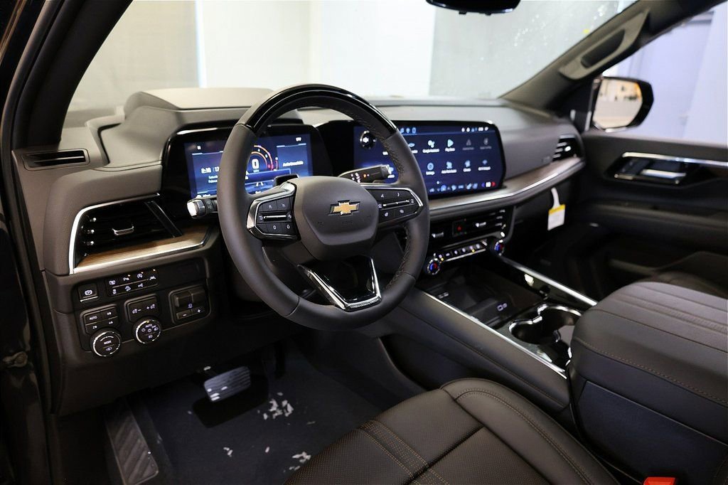 New 2026 Chevrolet Suburban High Country image 36