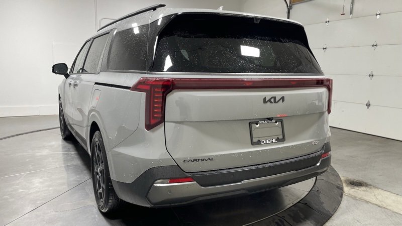 New 2026 Kia Carnival SX Prestige image 5