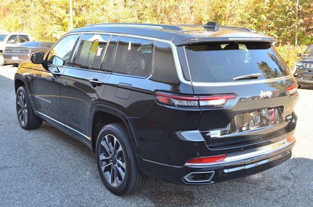 Used 2023 Jeep Grand Cherokee L Overland image 6