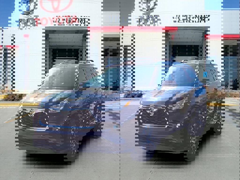 Used 2020 Toyota Highlander XLE