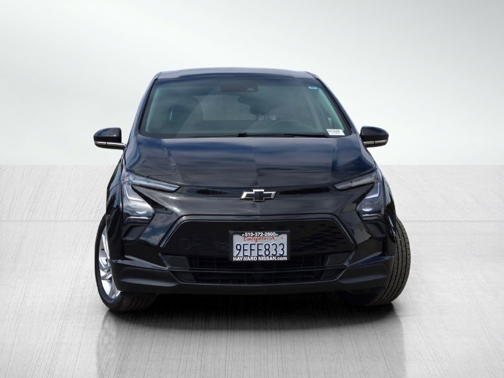 Used 2022 Chevrolet Bolt LT FWD image 3