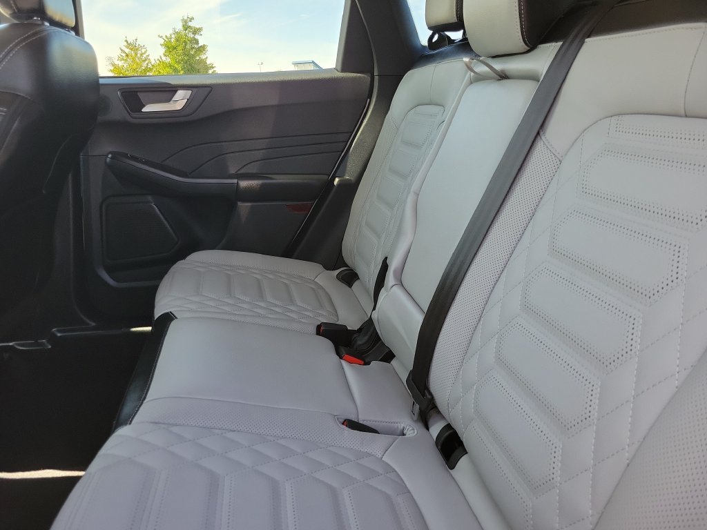 Certified 2023 Ford Escape Platinum w/ Premium Technology Package AWD/4WD image 12