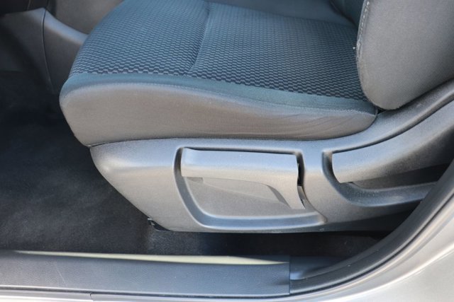 Used 2022 Nissan Rogue Sport S image 10