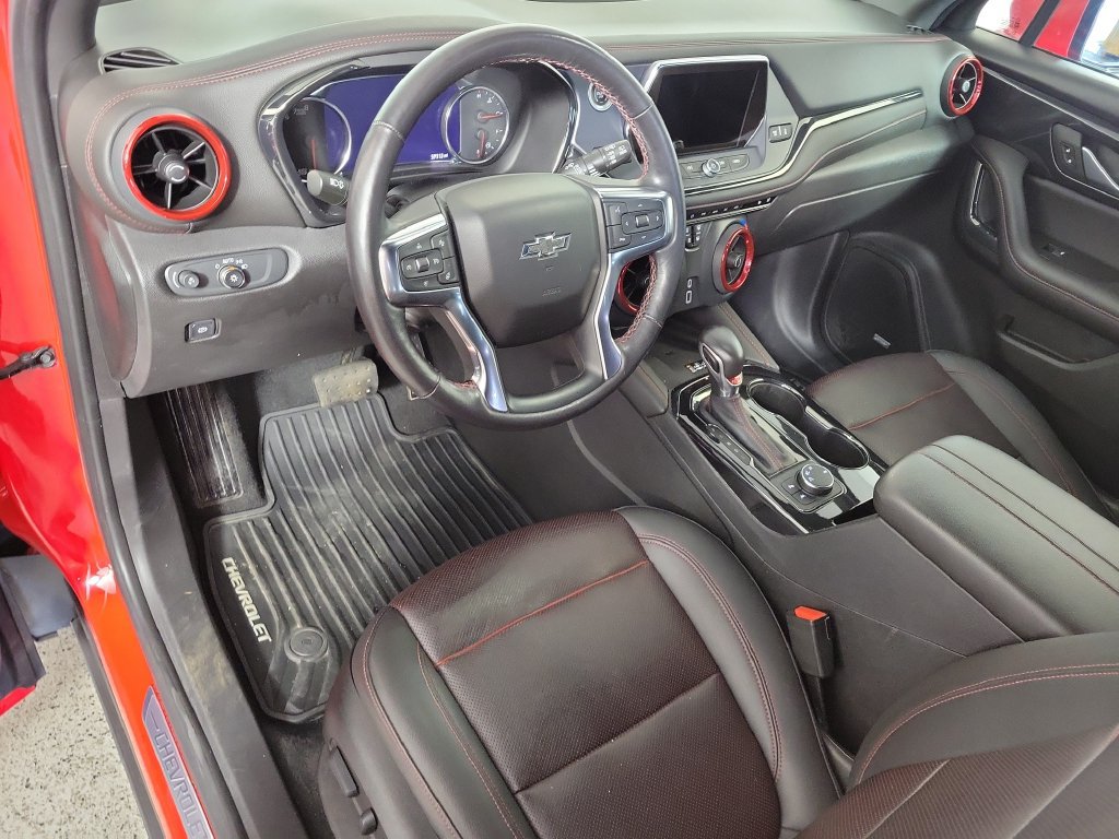 Used 2022 Chevrolet Blazer RS w/ Enhanced Convenience Package FWD image 11