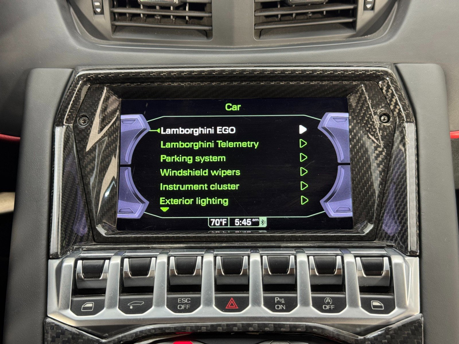 Used 2017 Lamborghini Aventador S image 32