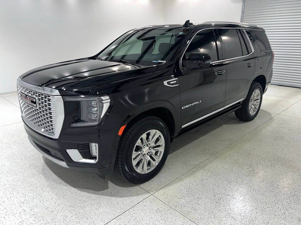 Used 2024 GMC Yukon Denali w/ Advanced Technology Package