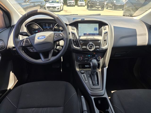 Used 2018 Ford Focus SEL FWD image 11
