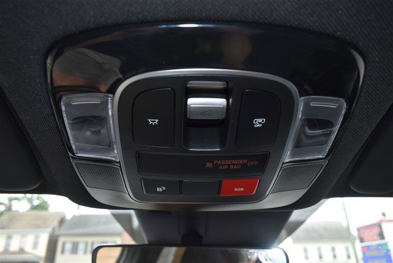 Used 2025 Hyundai Santa Cruz SEL AWD/4WD image 22