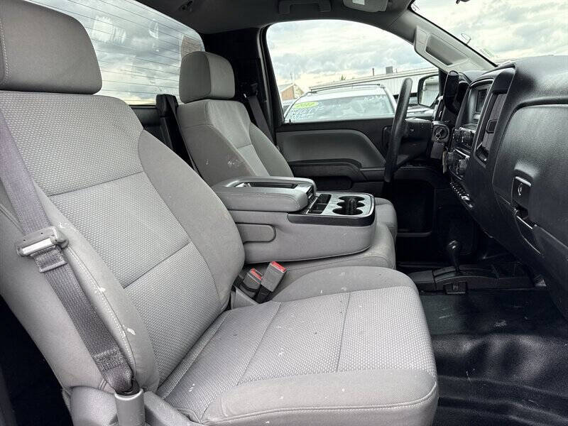 Used 2017 Chevrolet Silverado 2500 W/T w/ WT Convenience Package AWD/4WD image 20