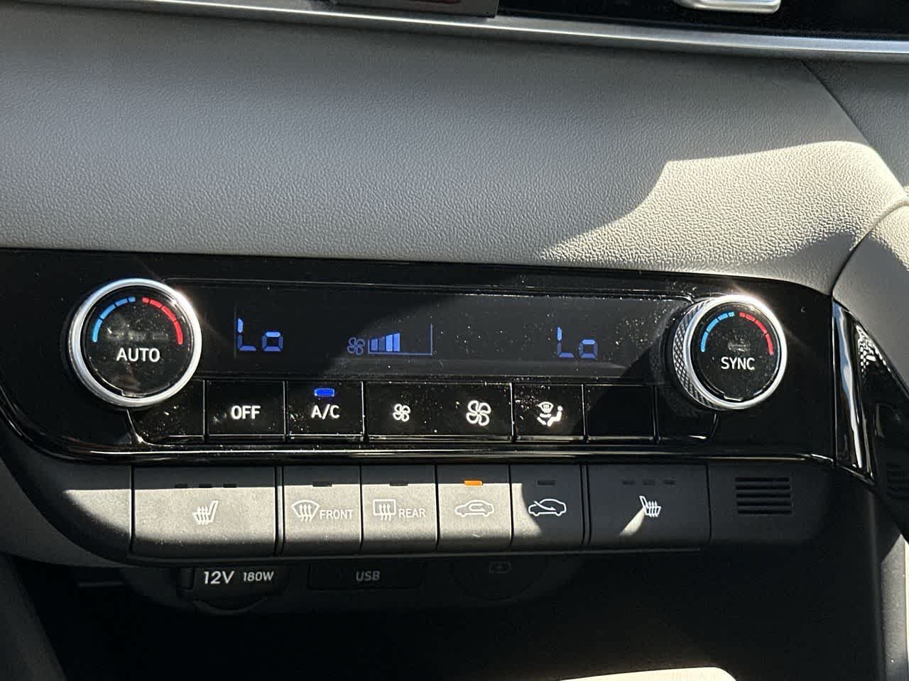 New 2026 Hyundai Elantra SEL Sport FWD image 20