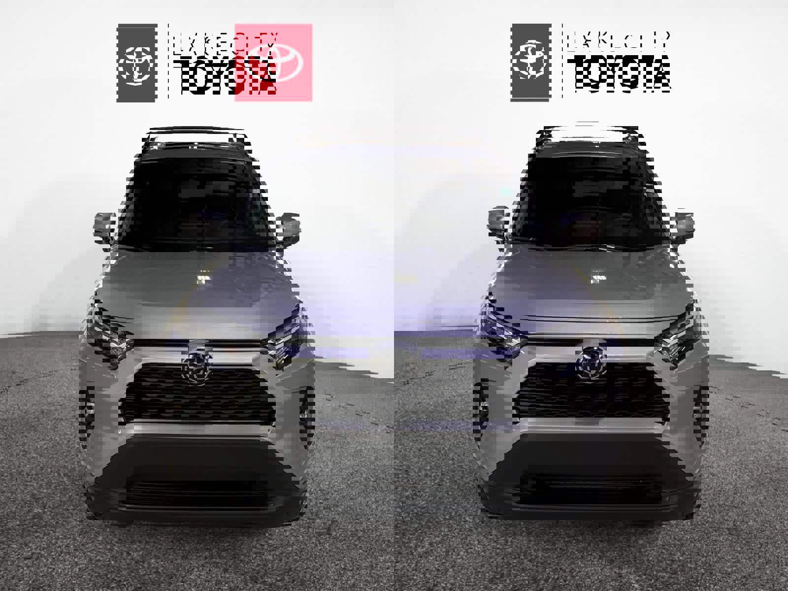 Used 2023 Toyota RAV4 XLE Premium image 11