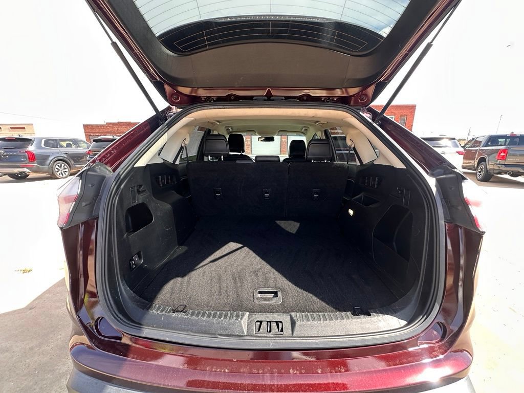 Used 2020 Ford Edge SEL FWD image 5
