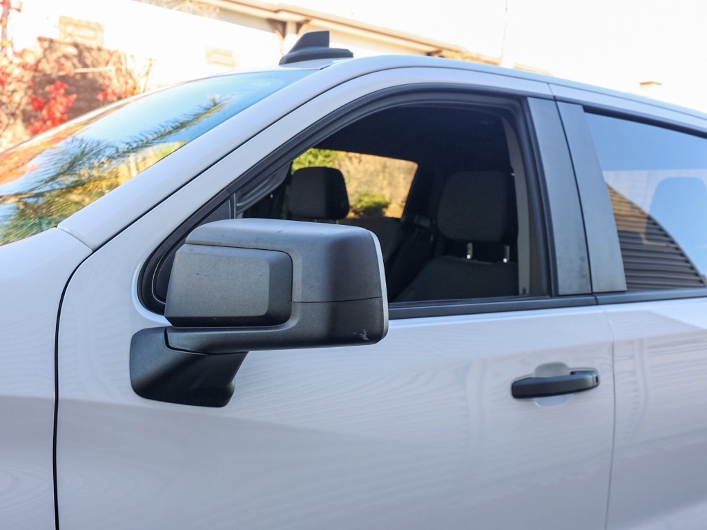 Used 2022 Chevrolet Silverado 1500 Custom image 12