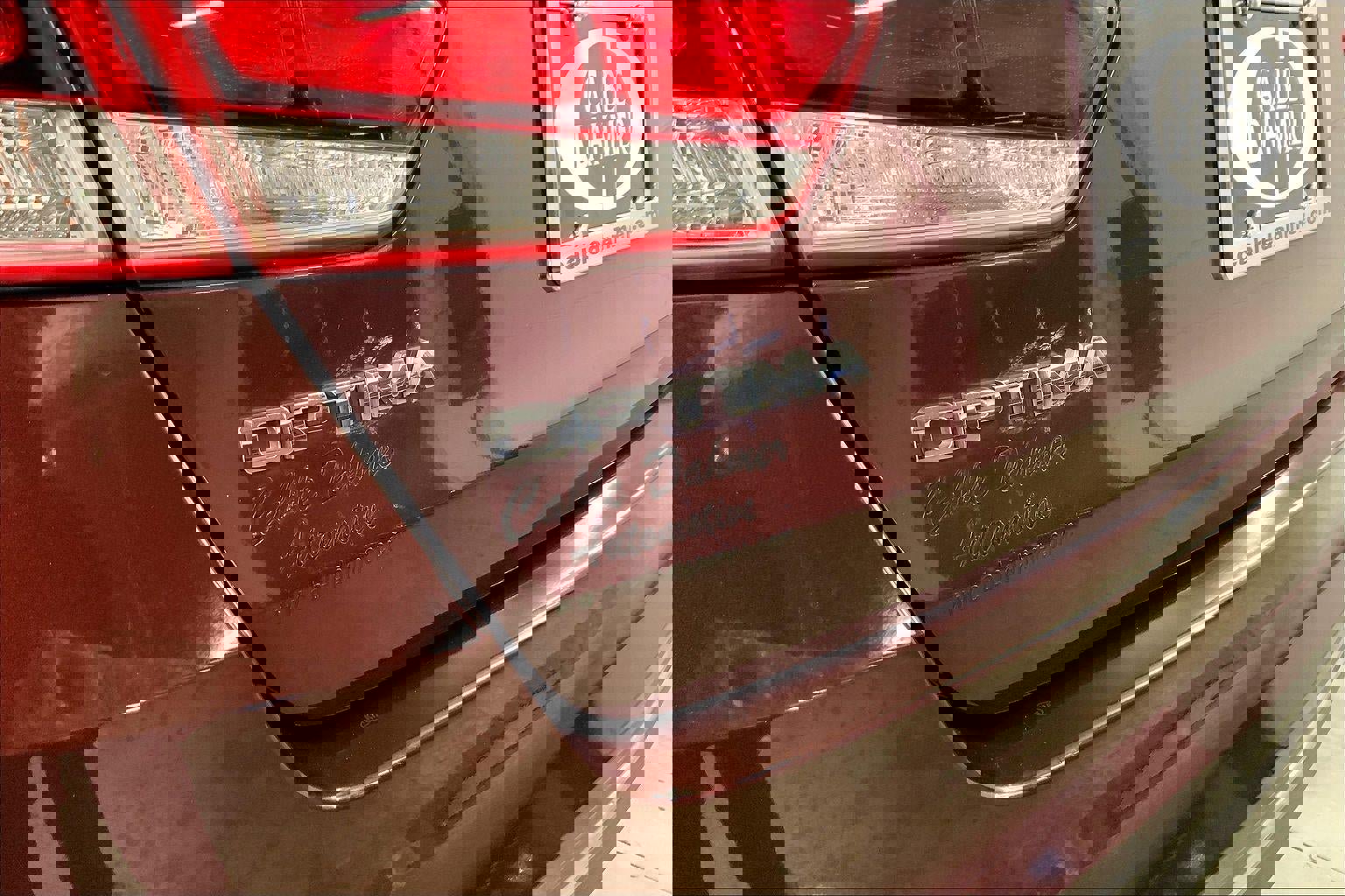 Used 2017 Kia Optima LX image 8