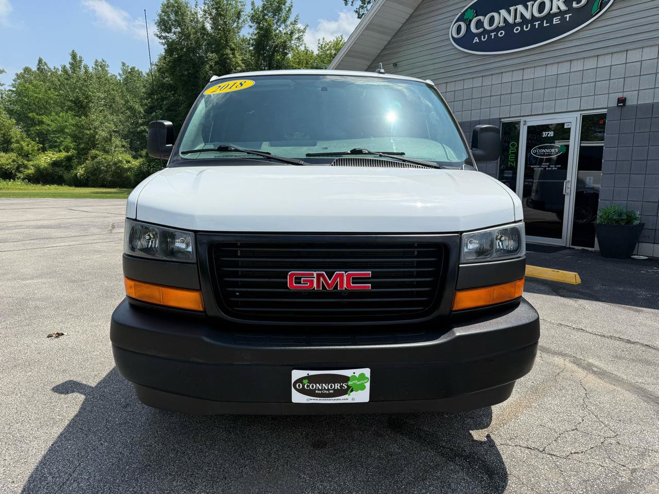 Used 2018 GMC Savana 3500 LS RWD image 8