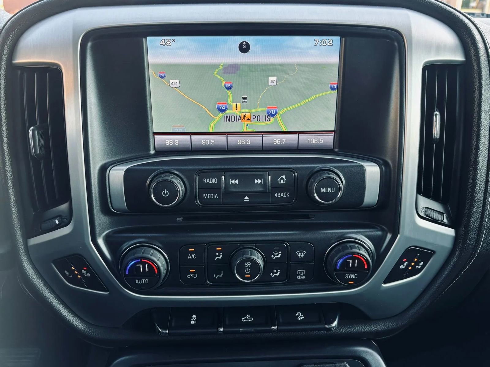 Used 2015 GMC Sierra 2500 SLE w/ SLE Preferred Package image 28