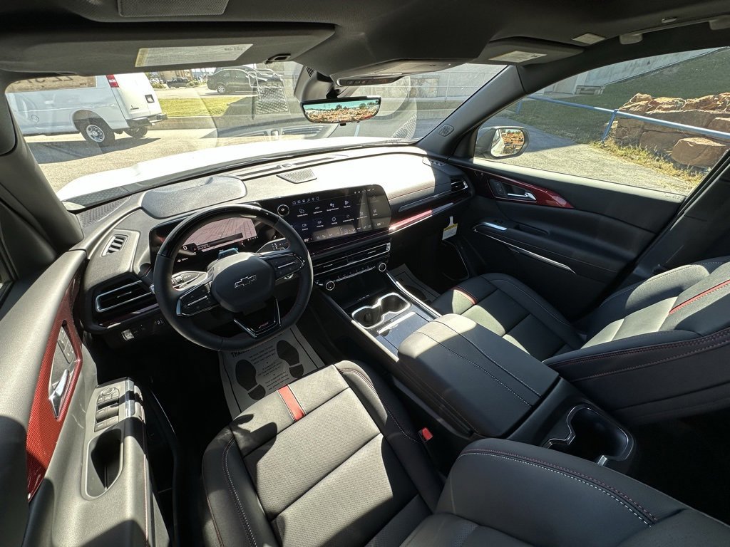 New 2026 Chevrolet Traverse RS image 18