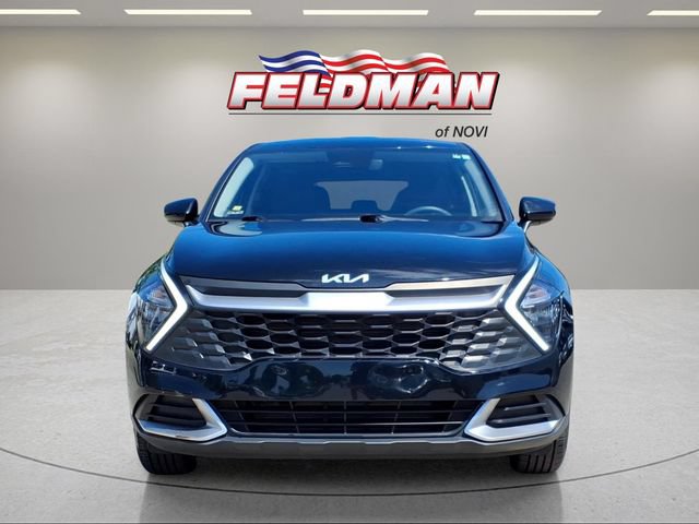 Used 2023 Kia Sportage LX FWD image 2