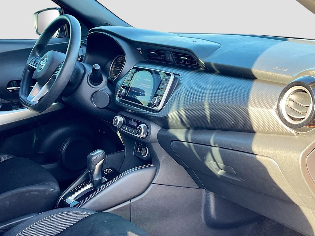 Used 2019 Nissan Kicks SV image 26
