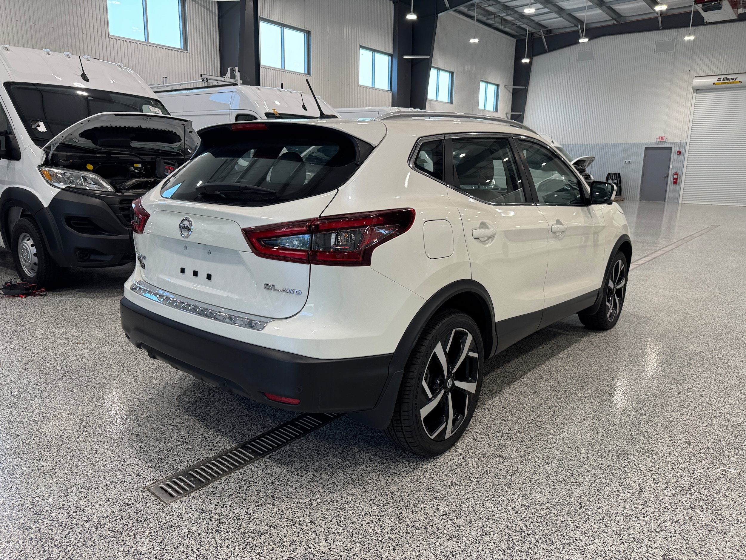 Used 2022 Nissan Rogue Sport SL w/ Premium Package AWD/4WD image 6