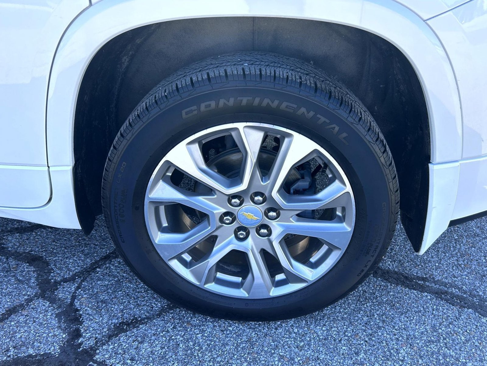 Certified 2021 Chevrolet Traverse Premier AWD/4WD image 25