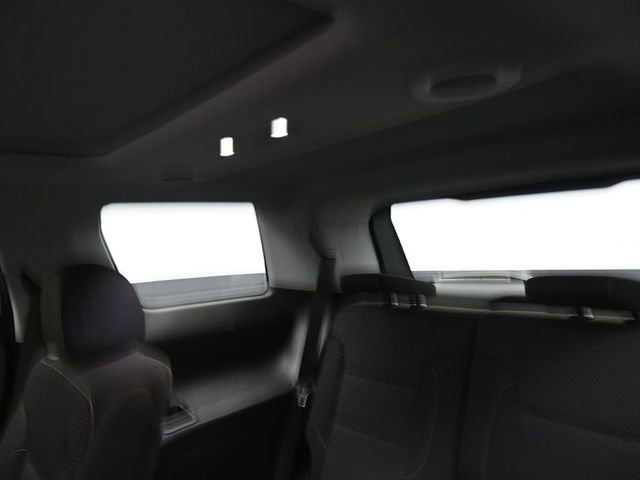 Used 2023 GMC Acadia SLE w/ Driver Convenience Package image 21